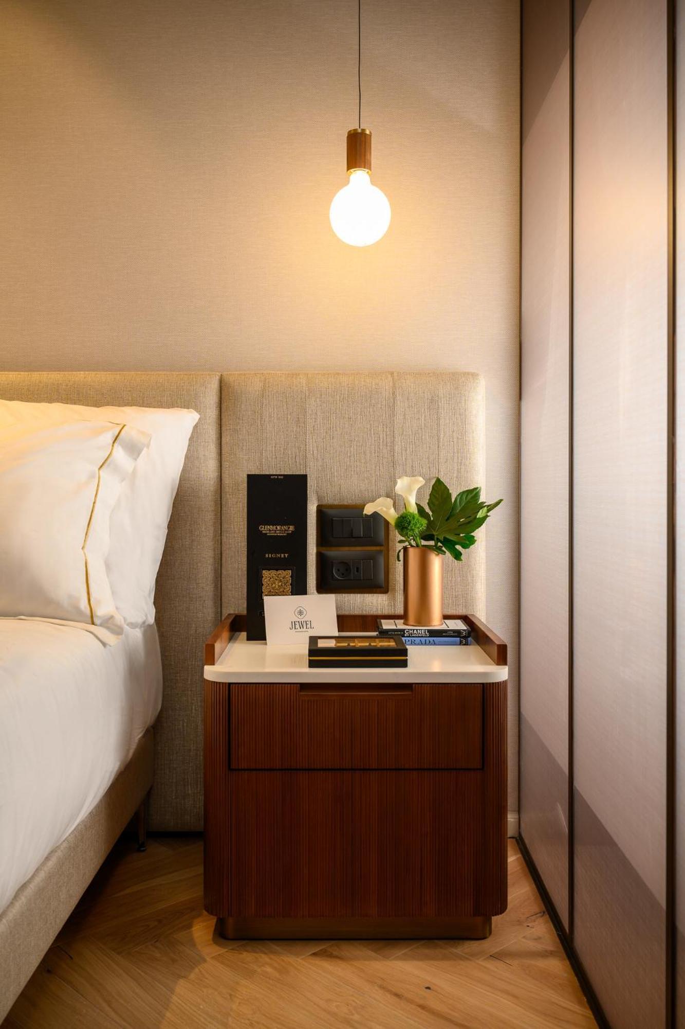 Jewel Tlv Hotel Тел Авив Екстериор снимка