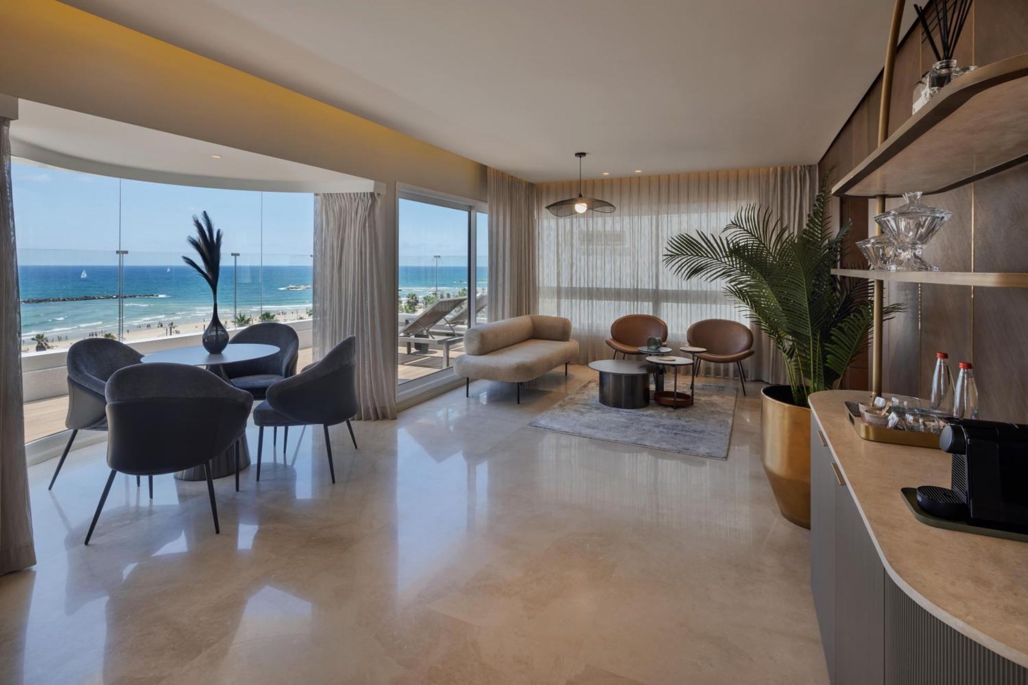 Jewel Tlv Hotel Тел Авив Екстериор снимка